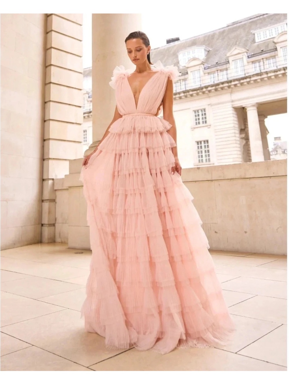 NWOT Sau Lee Sabrina Plunge Neck Tiered Tulle Gown Nude Pink Women's Sz 12 $595